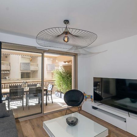 אנטיב Somptueux Appartement 20M Plages Avec Vue Mer מראה חיצוני תמונה