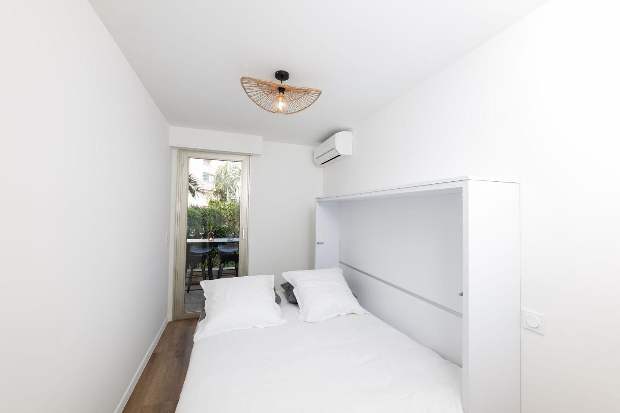 אנטיב Somptueux Appartement 20M Plages Avec Vue Mer מראה חיצוני תמונה