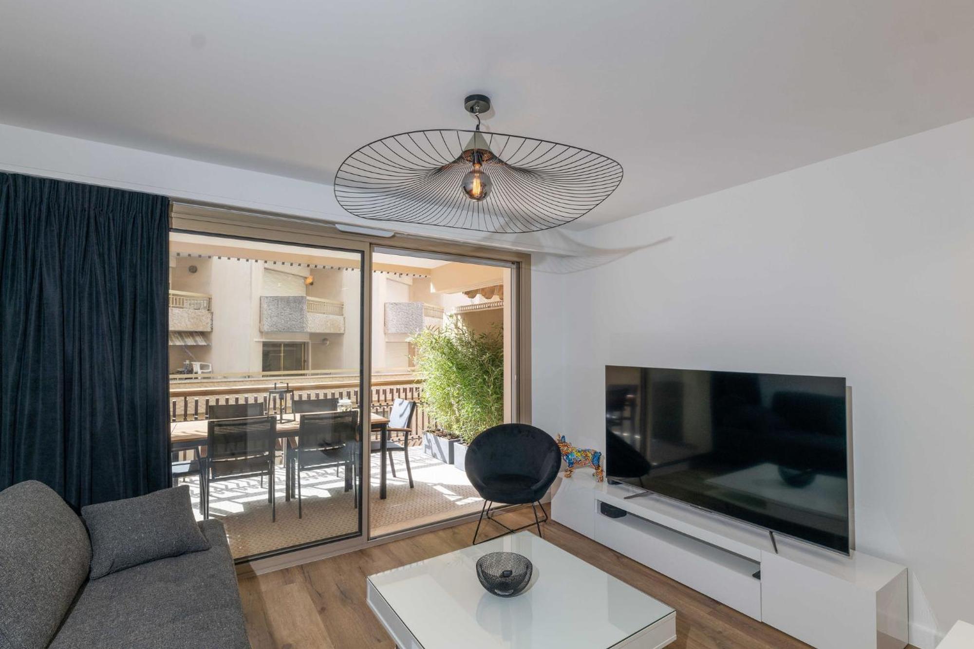 אנטיב Somptueux Appartement 20M Plages Avec Vue Mer מראה חיצוני תמונה